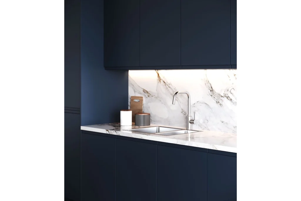 Lucente handleless kitchen in Matt Indigo Blue, fitted room view