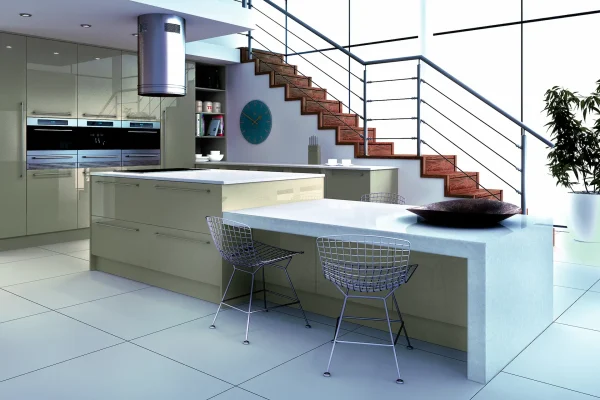 Zur kitchen in Gloss Metallic Champagne, fitted room view