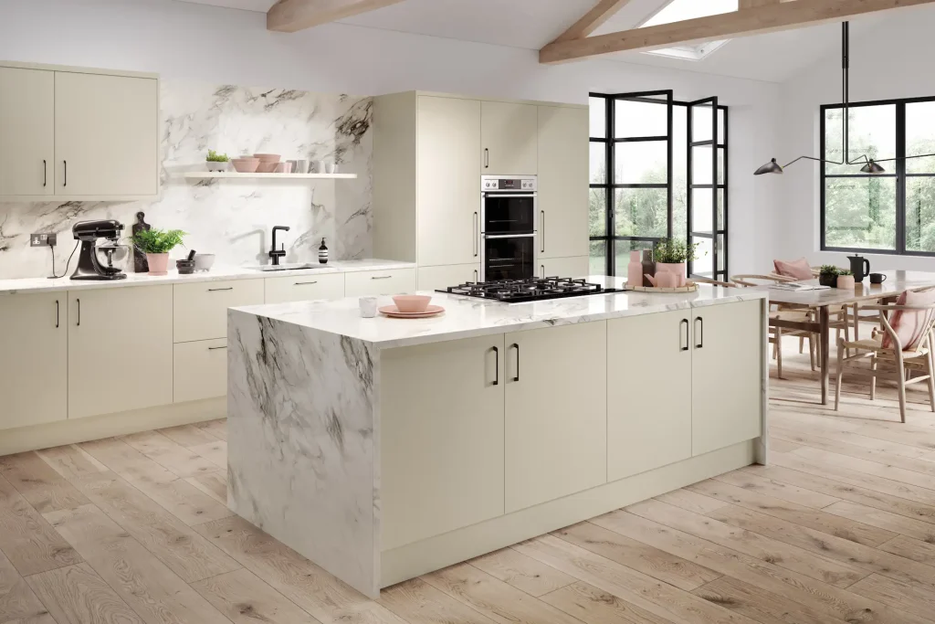 Zurfiz Supermatt Cashmere kitchen with a marble island, fitted room view