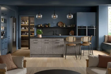 Valore kitchen in Marmo Patagonia, fitted room view