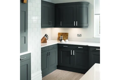 Oxford kitchen in Anthracite, fitted room view (alternative view)