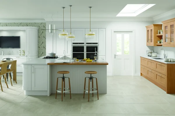 Cambridge kitchen in Light Grey, fitted room view