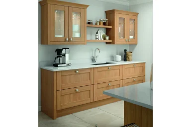 Cambridge kitchen in Real Oak, fitted room view (alternative view)