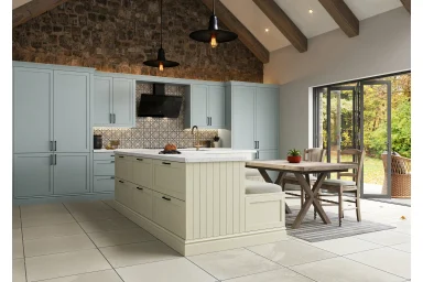 Newmarket kitchen in Fjord, fitted room view